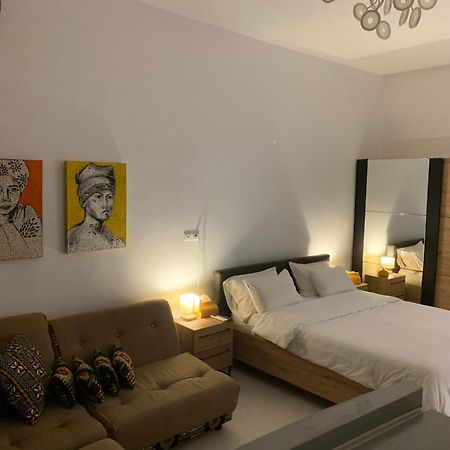 Chez Rima // Studio Tres Chaleureux F1 // Tres Bien Situe Dakar Ngoại thất bức ảnh